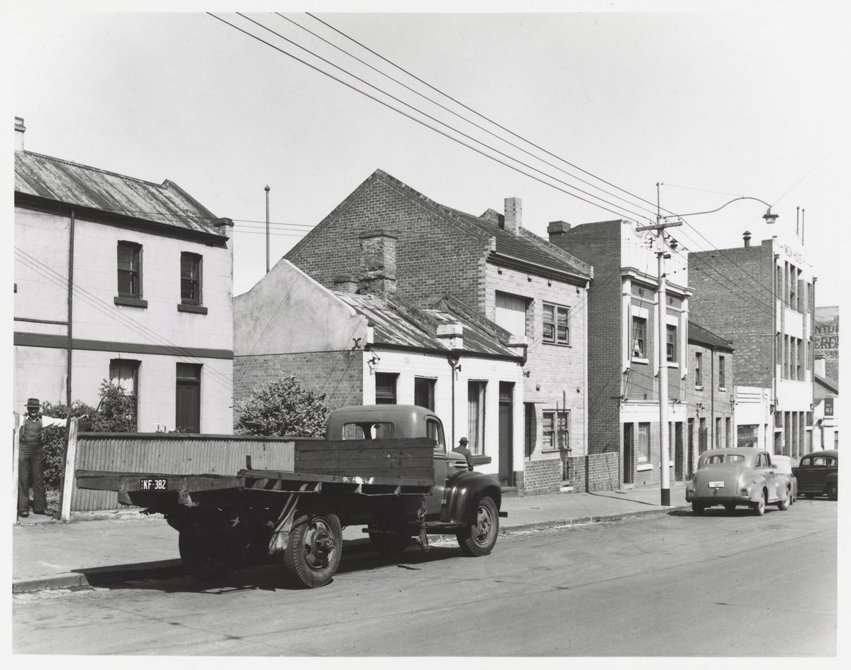 La Trobe Street - south side, looking west from corner, Melbourne City (1950)