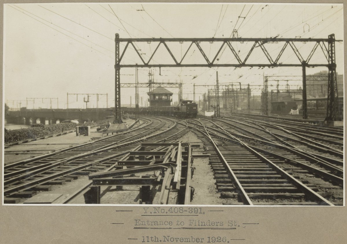 Y.No.408-391. Entrance to Flinders St. 11th.November 1926, Melbourne City