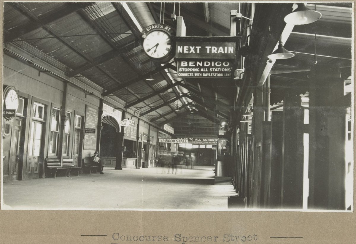 Concourse Spencer Street, Melbourne City (c. 1920)