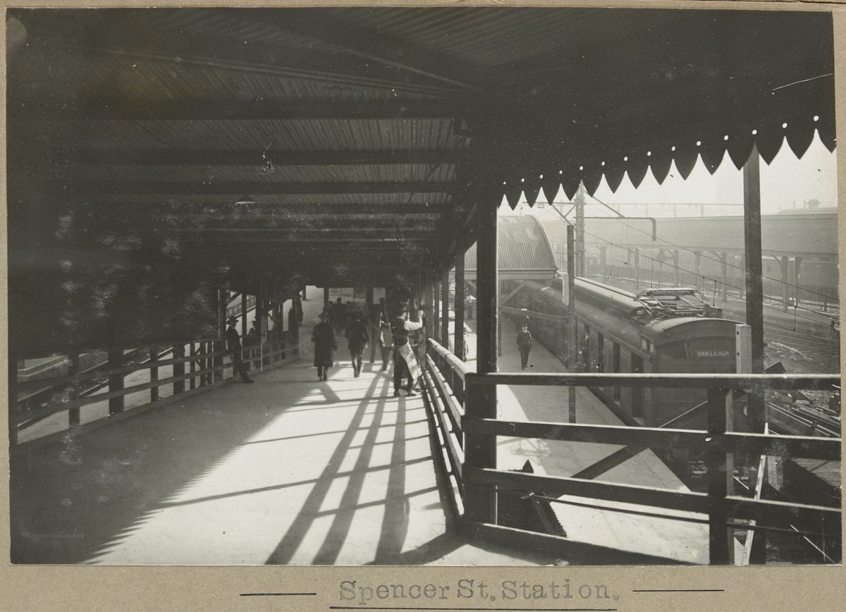 Spencer St.Station. [Platform viewed from top entrance.], Melbourne City (1905–28)