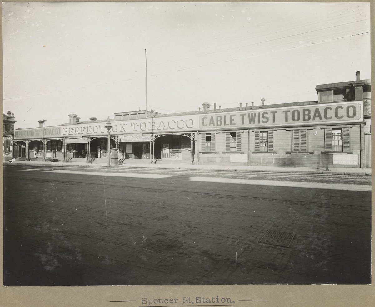 Spencer St.Station. [Advertising on building "Perfection Gold Bar Tabacco."], Melbourne City (1905–28)