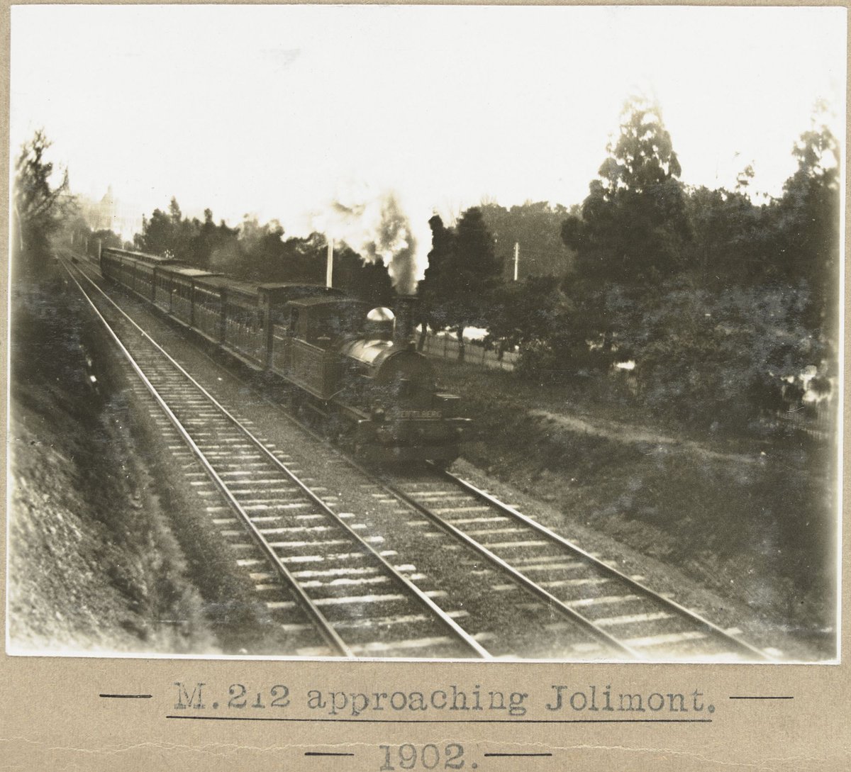 M.212 approaching Jolimont. 1902