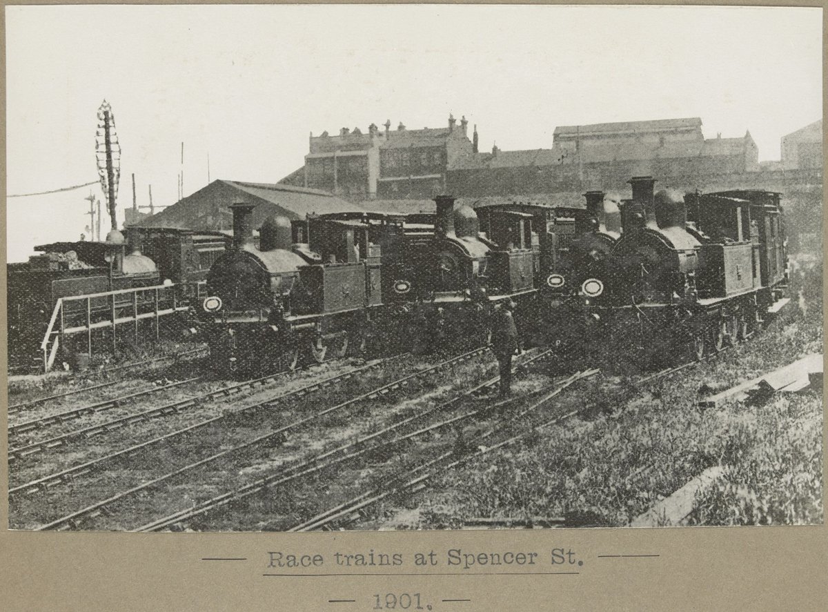 Race trains at Spencer St, Melbourne City (1901)