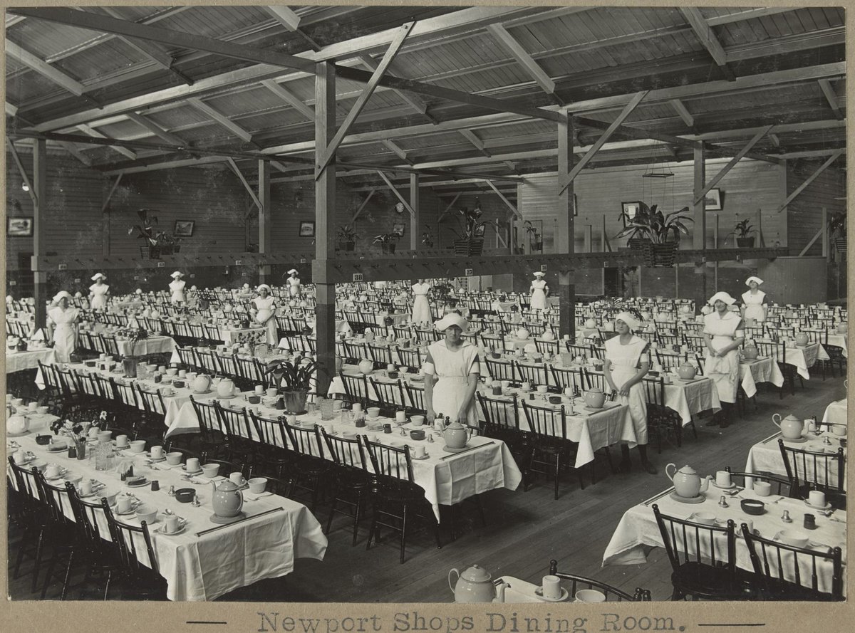 Newport Shops Dining Room (1905–28)