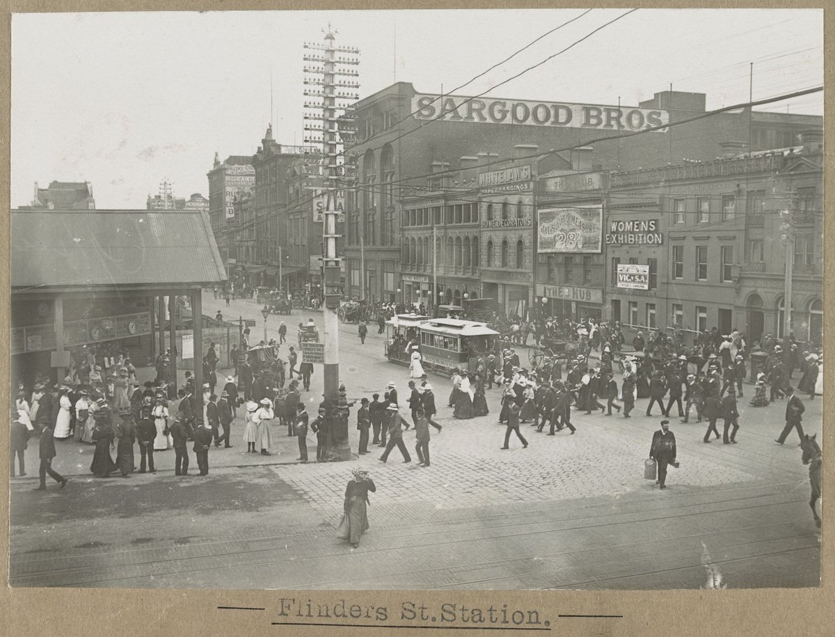 Flinders St.Station. [Looking down Flinders Street towards Spencer Street.], Melbourne City (1905–28)
