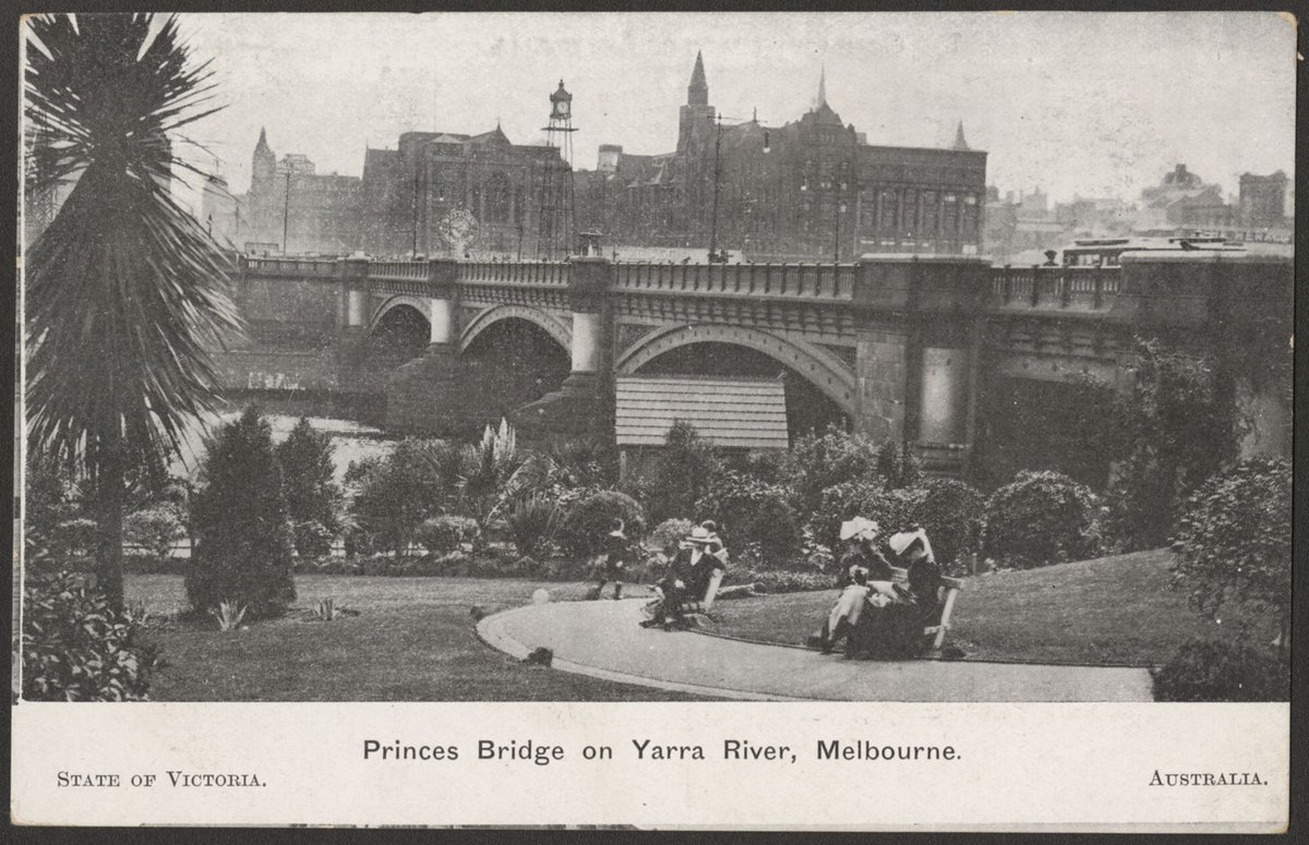 Princes Bridge on Yarra River, Melbourne. State of Victoria. Australia, Melbourne City (1900–99)