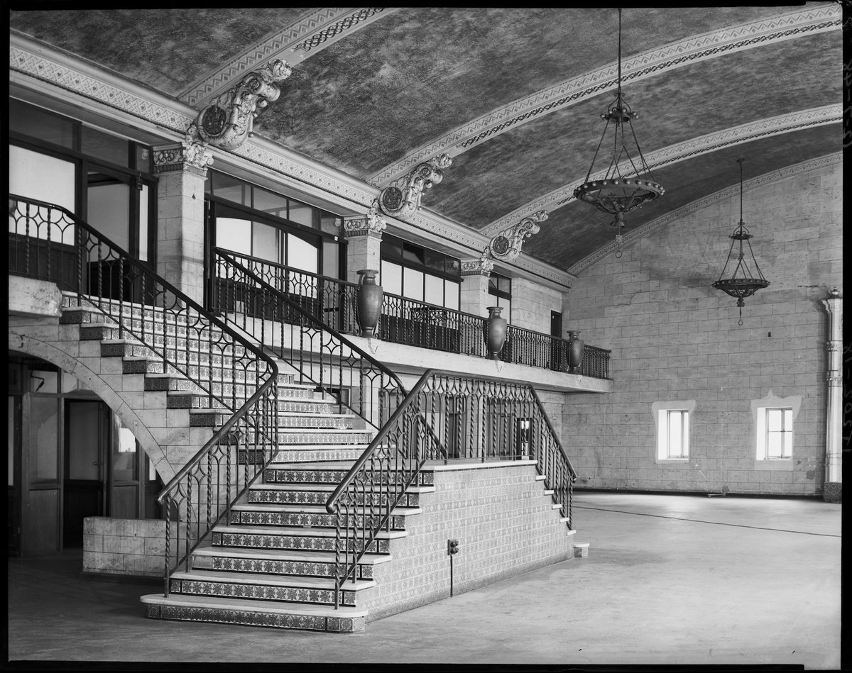 Kellow-Falkiner car showroom, 379 St. Kilda Rd., Melbourne, showing exterior and empty interior display area, Melbourne City (1948)