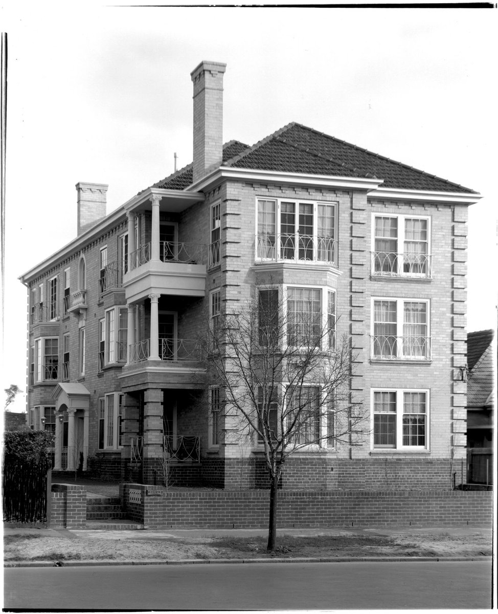 "Corio" apartments, 304 Dandenong Rd., East St. Kilda, St Kilda East (1940s)