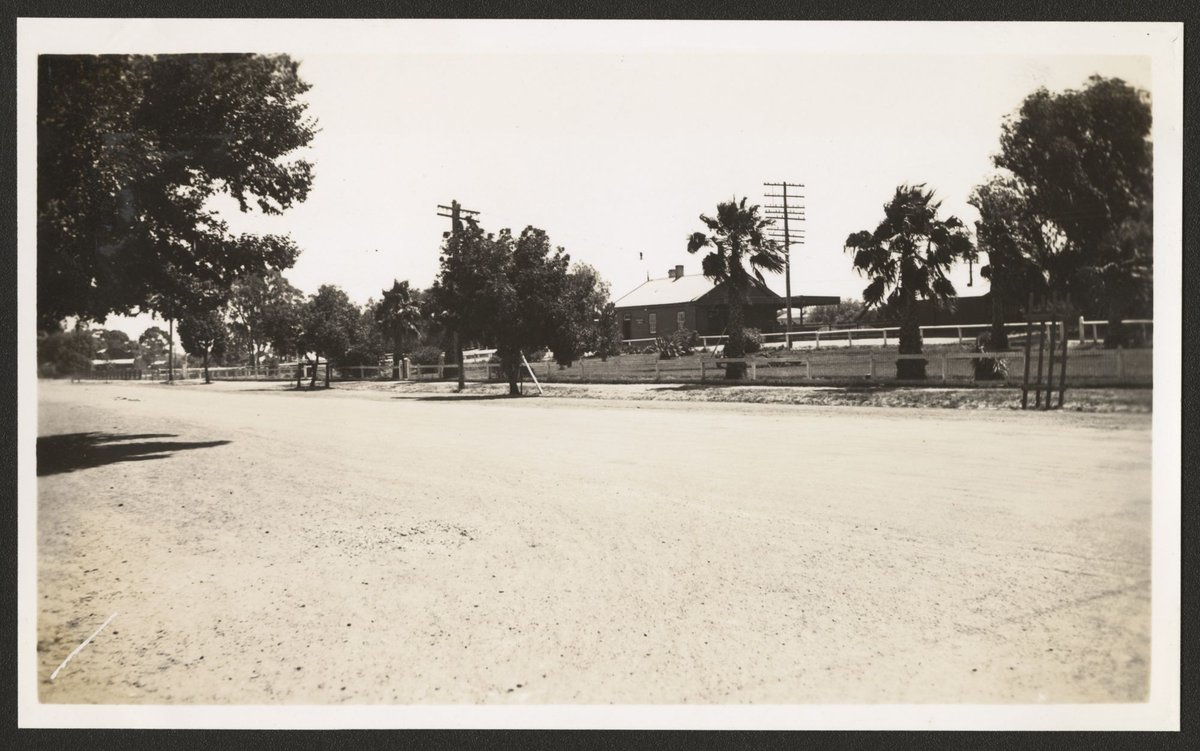 Locations and buildings in Melbourne, Victoria, Melbourne City (1940–45)