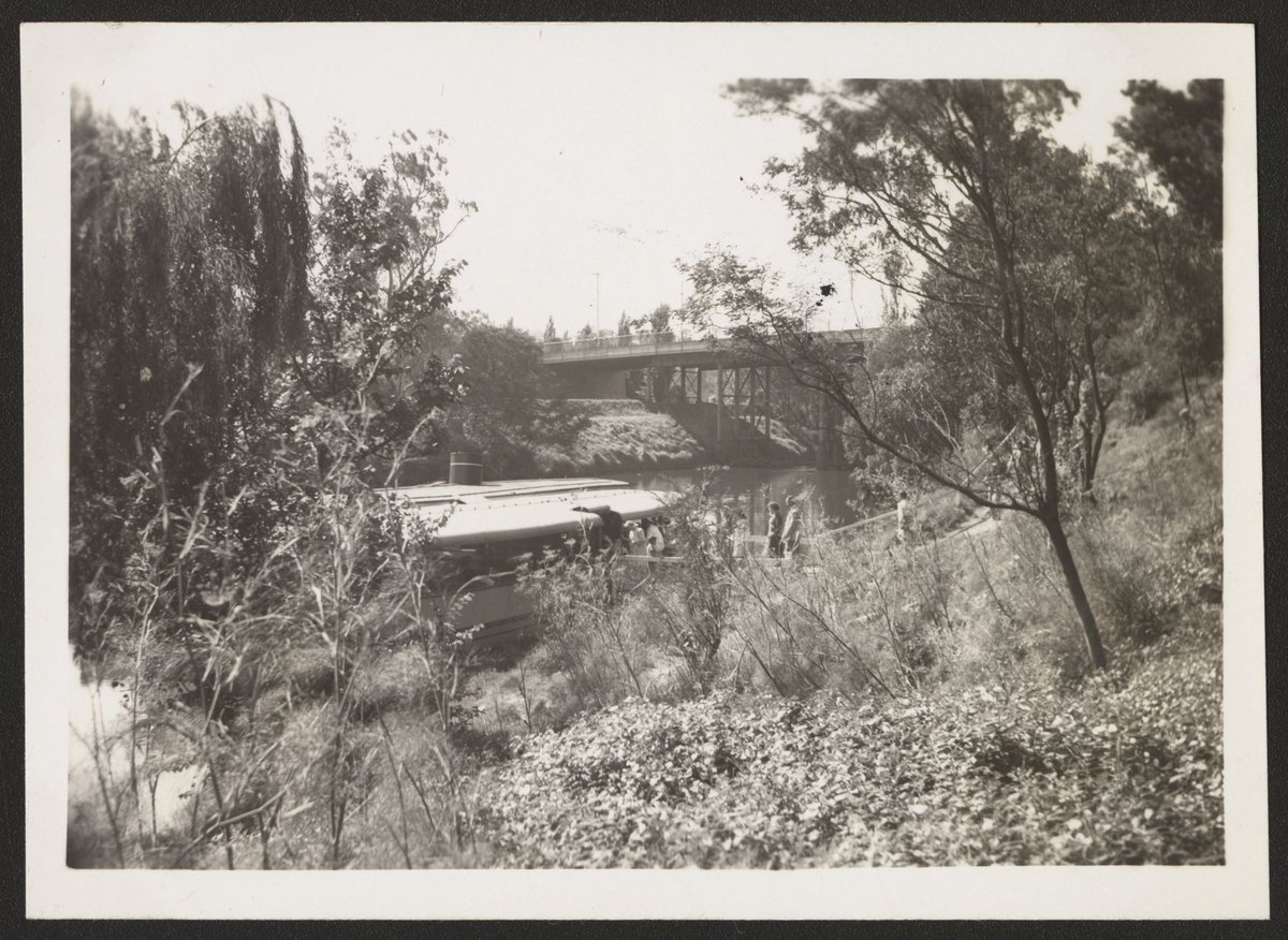 Along the Yarra River, Victoria, Hawthorn (1941)