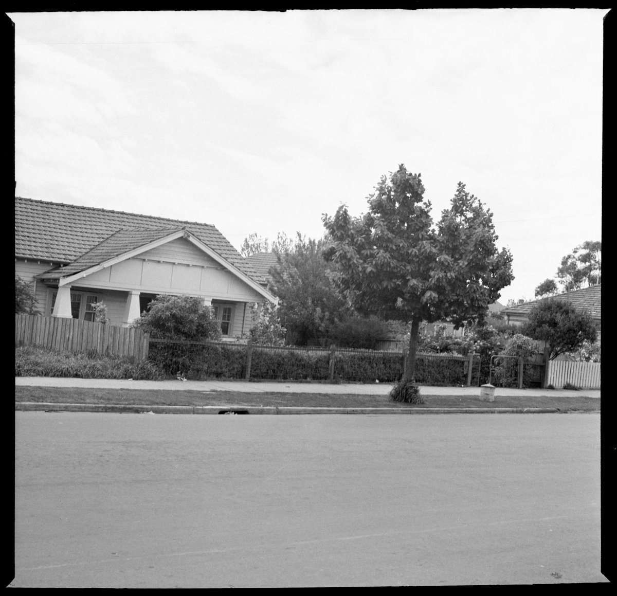 225 Bambra Road, South Caulfield, Caulfield South (1945–50)
