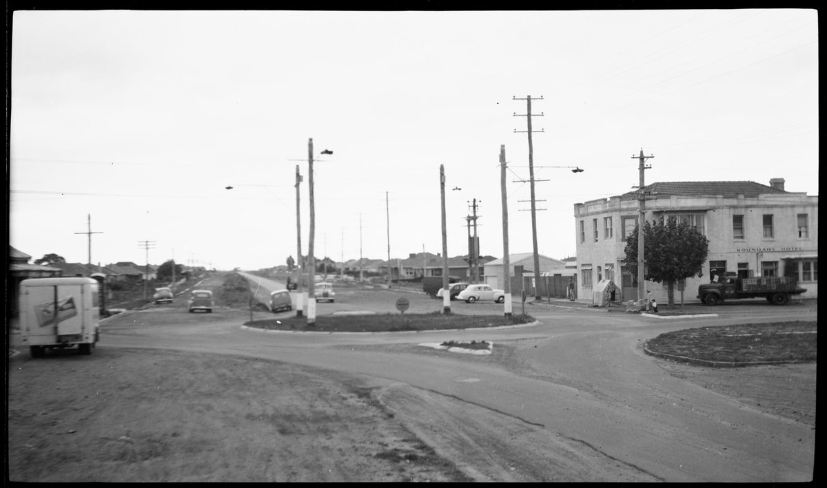 Roundabout, corner of Centre Road & East Boundary Rd, East Bentleigh, Bentleigh East (1955)