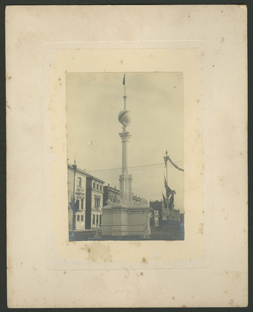 The Manufacturers' column, Collins Street, Melbourne, Melbourne City (1901)