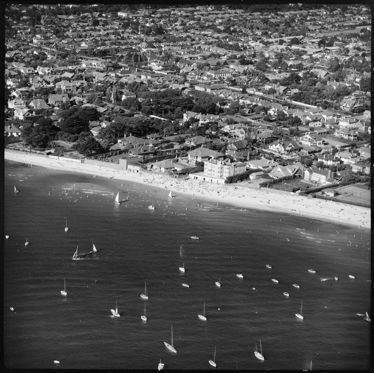 Aerial view of Brighton, Victoria looking north west (1950)