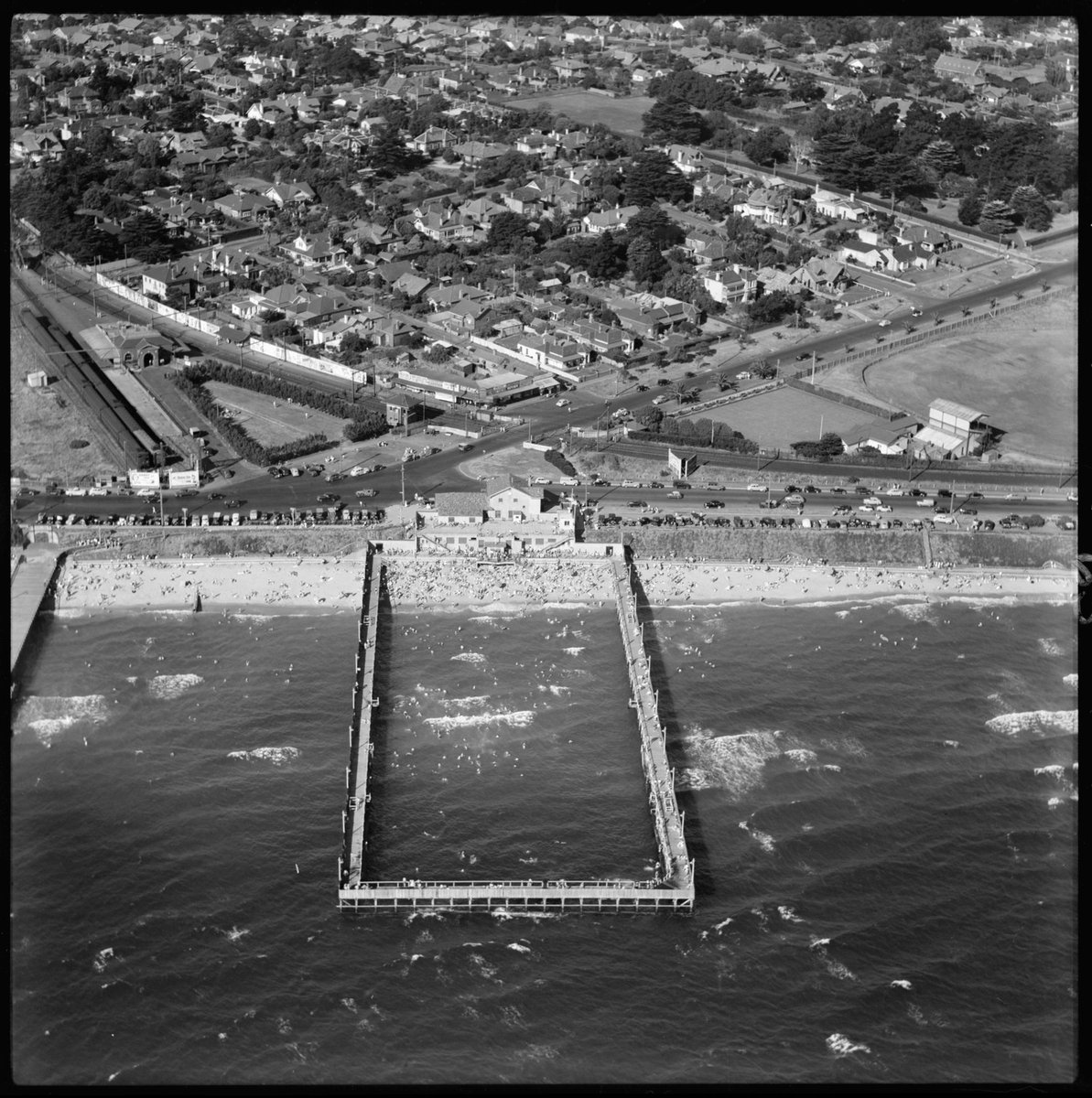 Aerial view of Brighton, Victoria, looking east (1950)