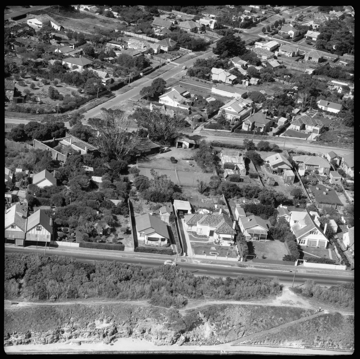 Aerial view of Black Rock looking east from Port Phillip Bay (1953)