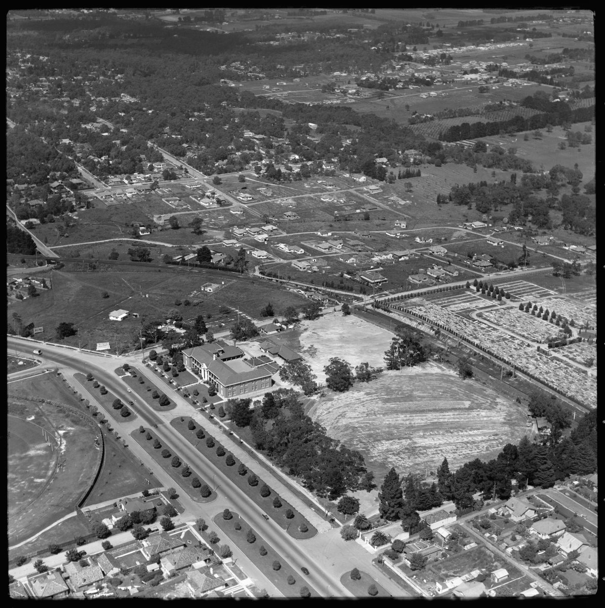 Aerial view of Box Hill looking east, Victoria (1950)