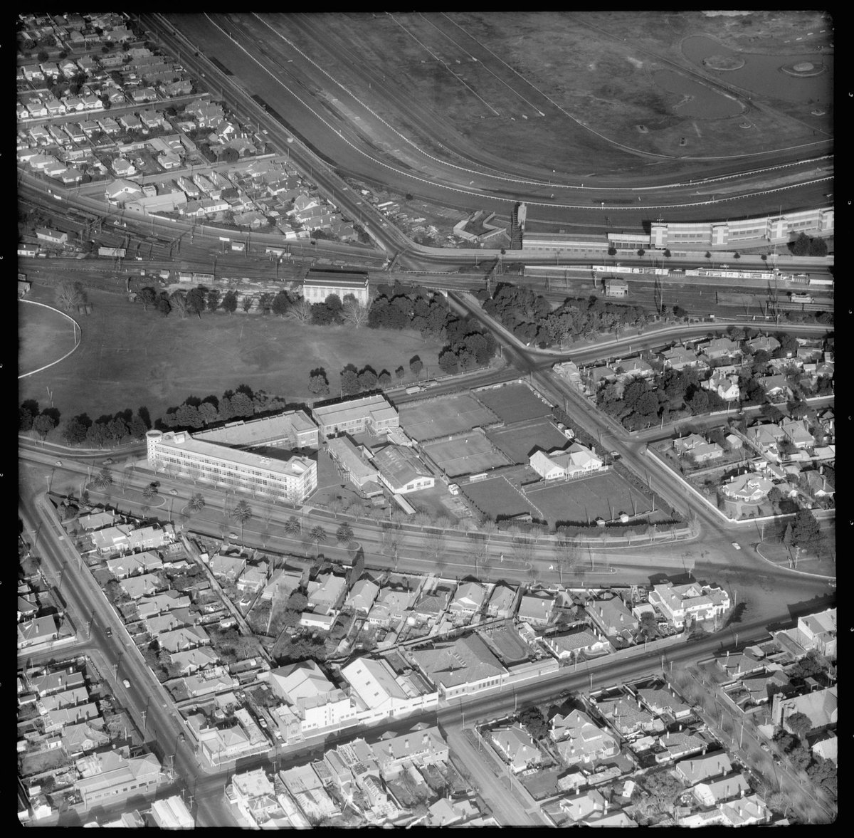 Aerial views of Caulfield, Victoria looking south to south east (1951)