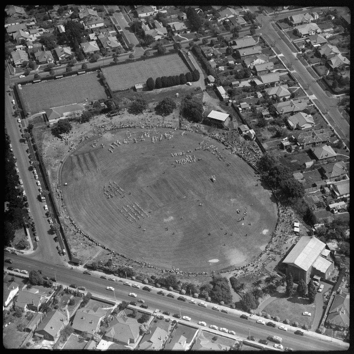 Aerial views of Camberwell looking west and east (1953)