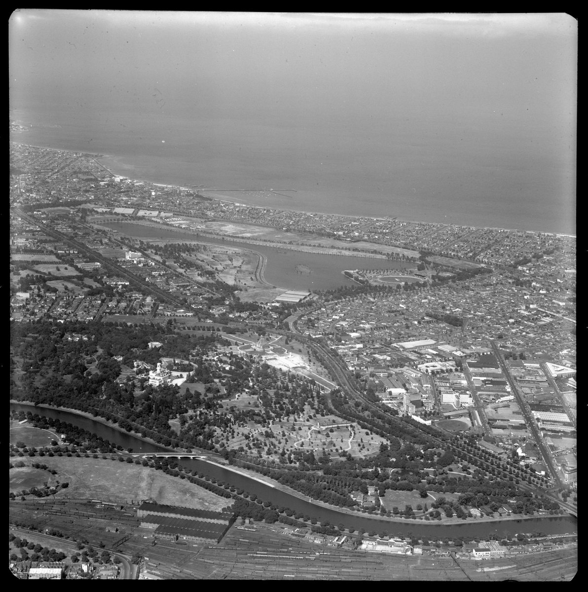 Aerial views looking from the north East towards Albert Park Lake, Victoria (1953)