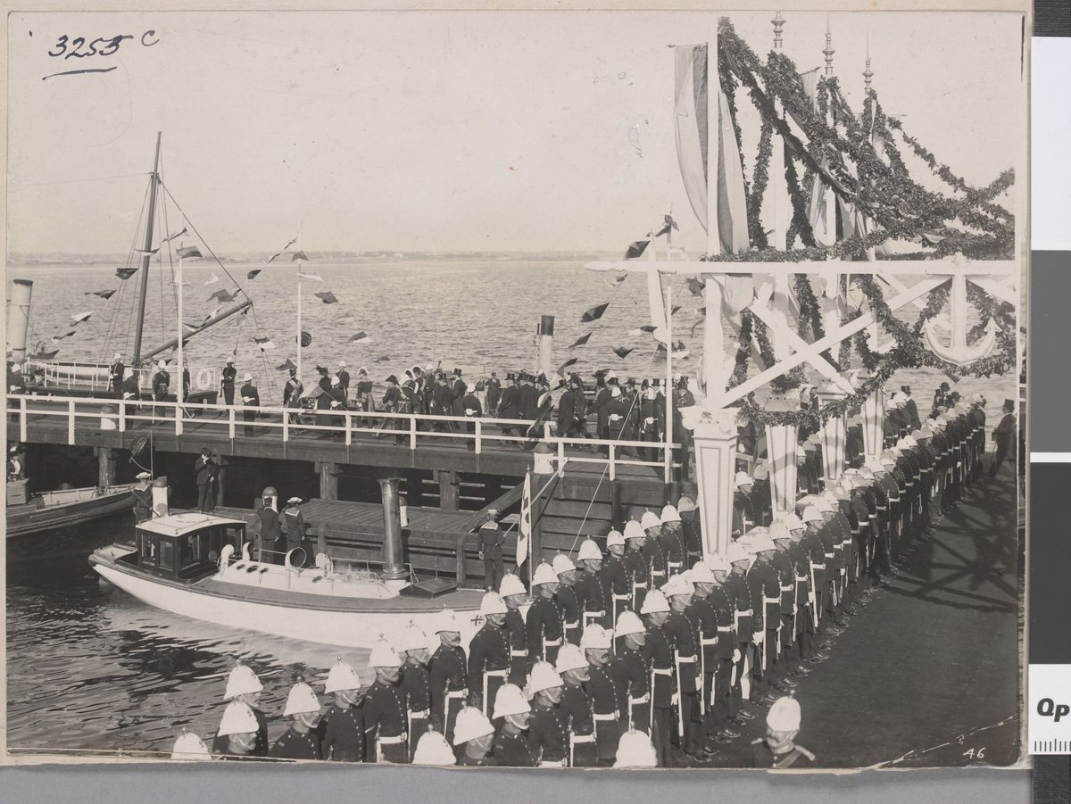 Landing of the Royal Party at St. Kilda Pier, St Kilda (1901)