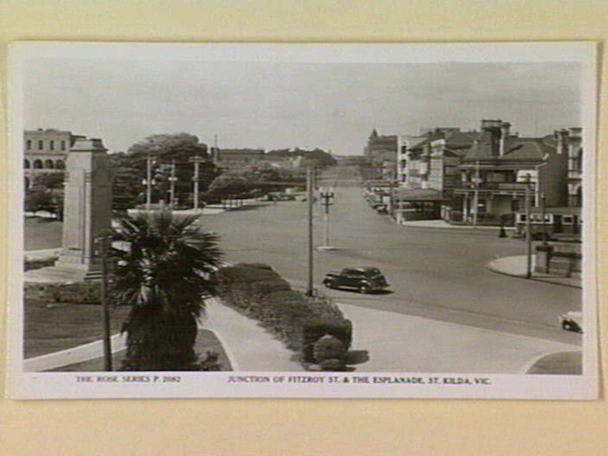 JUNCTION OF FITZROY ST. & THE ESPLANADE, ST. KILDA, VIC, St Kilda (c. 1945)