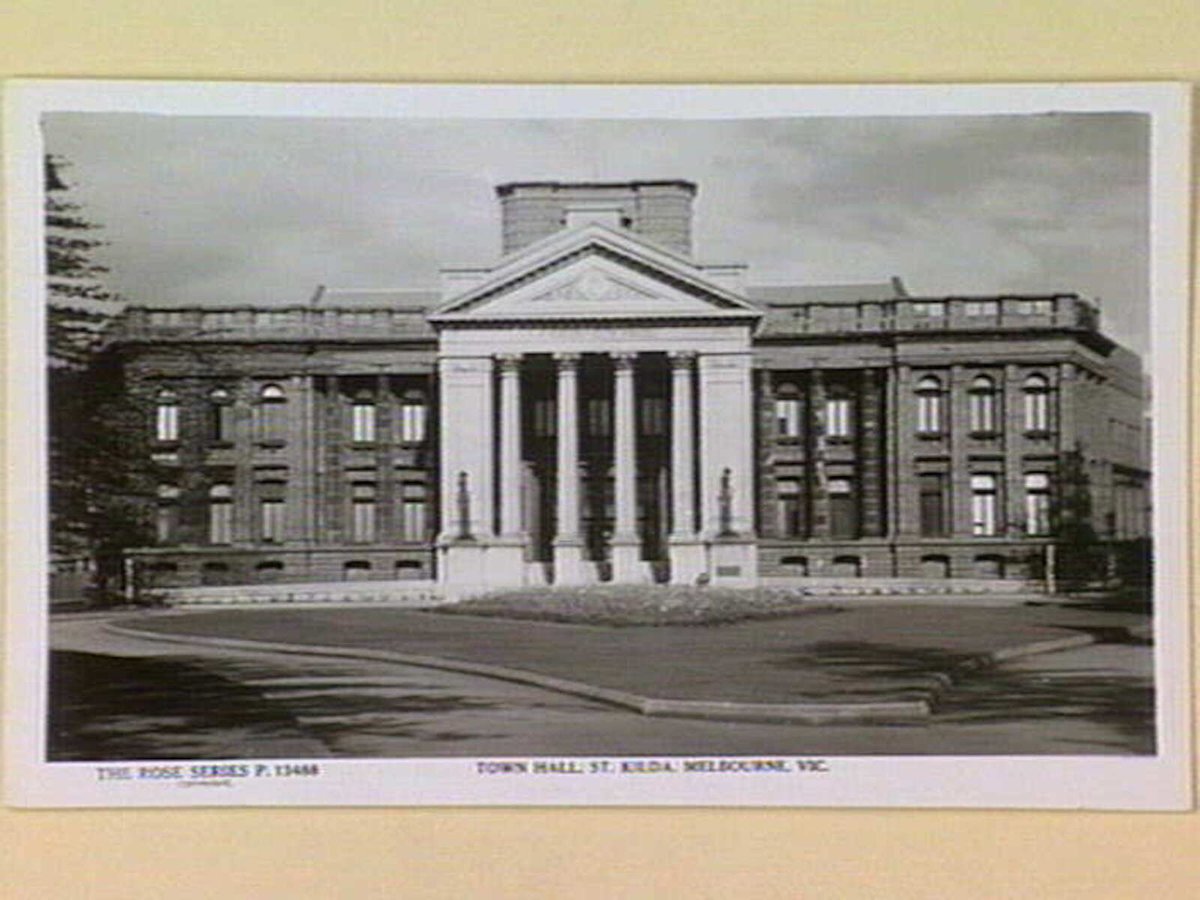 TOWN HALL, ST. KILDA, MELBOURNE, VIC, St Kilda (1940s)