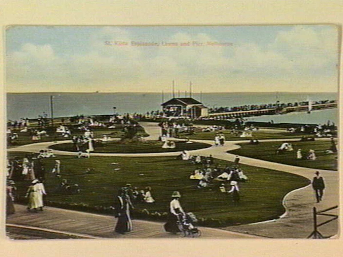 St. Kilda Esplanade, Lawns and Pier, Melbourne, St Kilda (c. 1908)