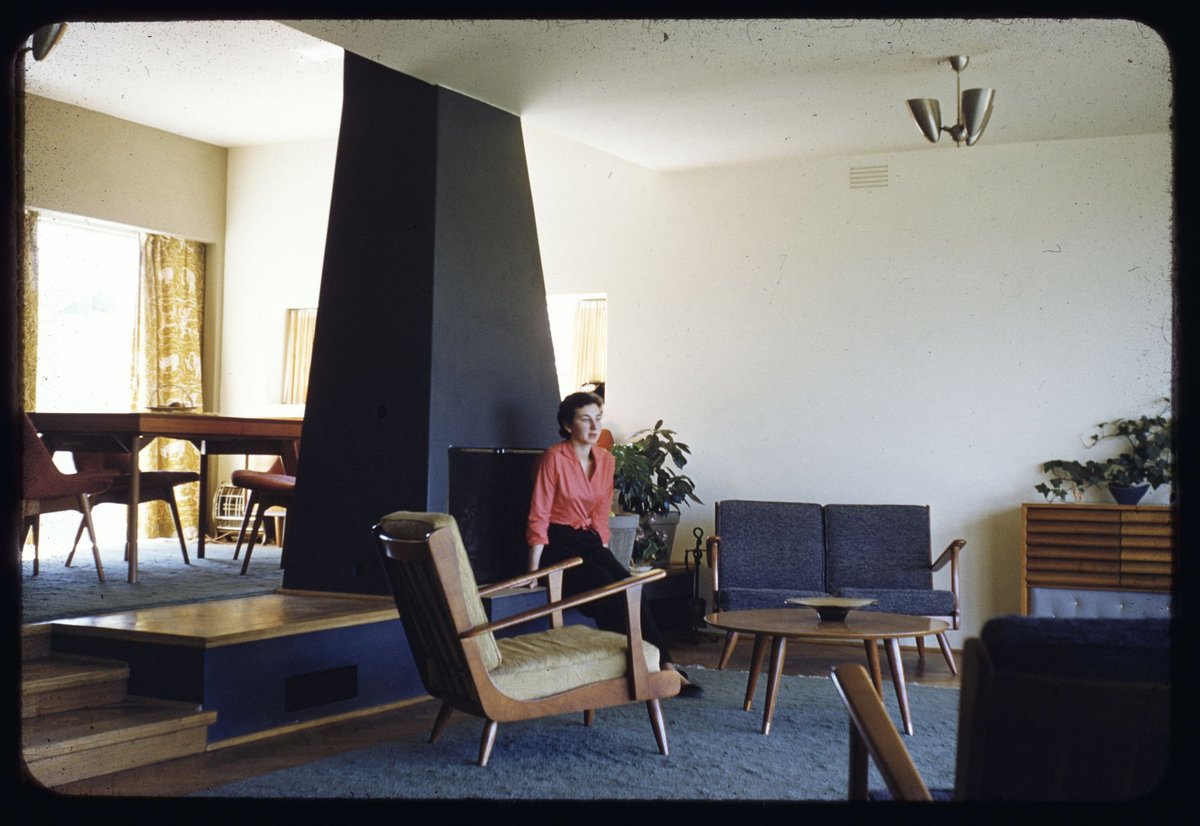 House. 141 Belford Rd. Kew, Melb. Vic. John & Phyllis Murphy. 1954