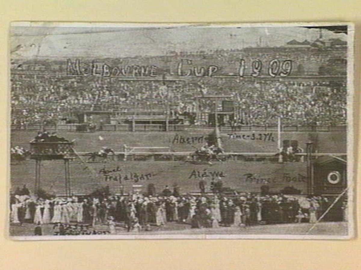 MELBOURNE CUP 1909, Flemington (c. 1909)