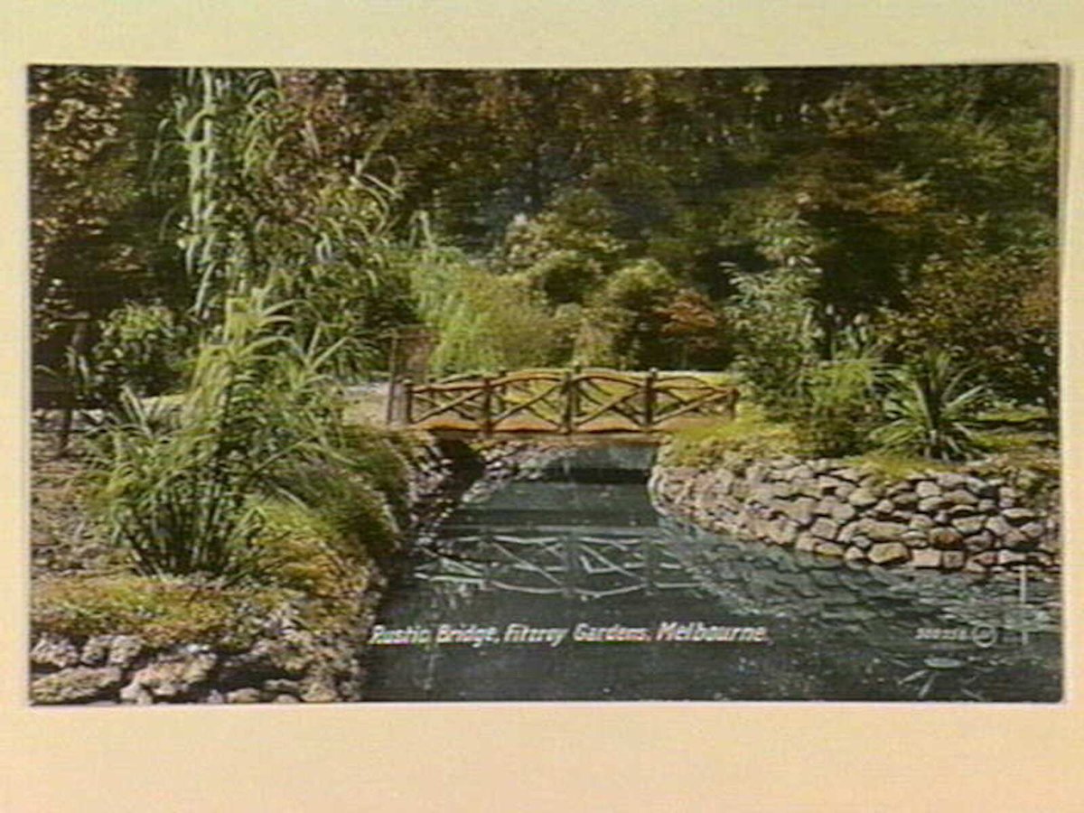 Rustic Bridge, Fitzroy Gardens, Melbourne, East Melbourne (c. 1909)