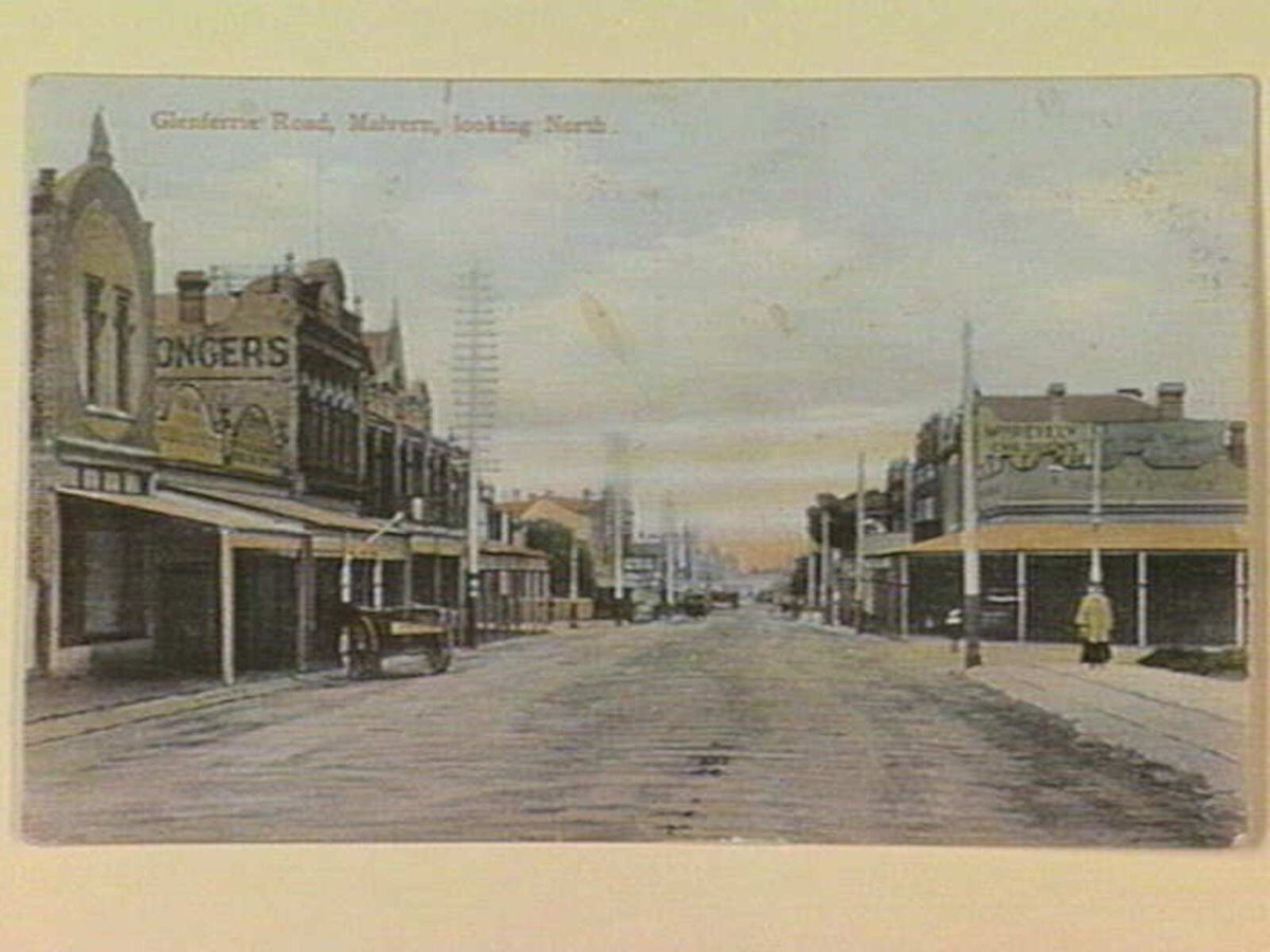 Glenferrie Road, Malvern, looking North (c. 1906)
