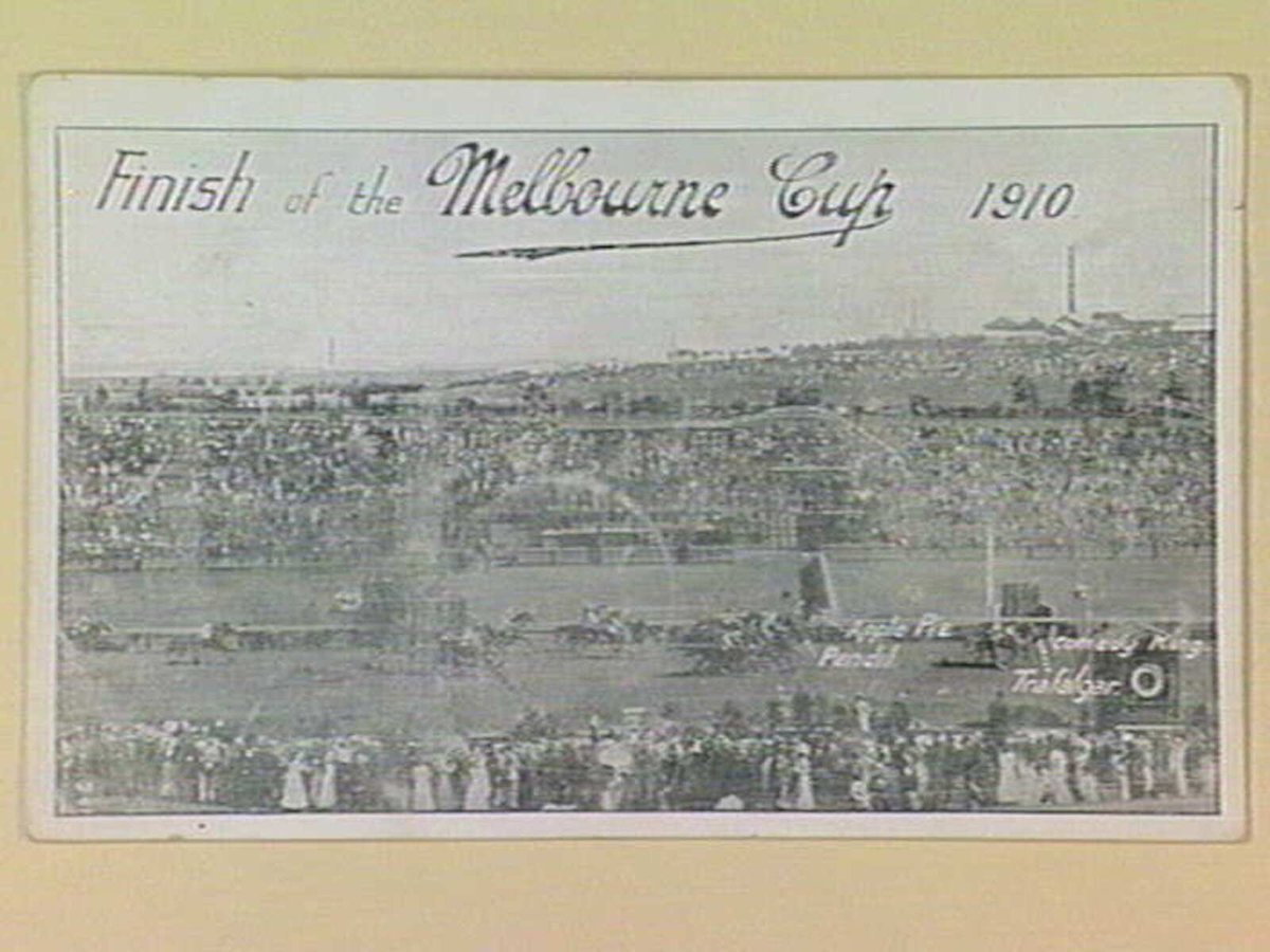 Finish of the Melbourne Cup 1910, Flemington (c. 1910)
