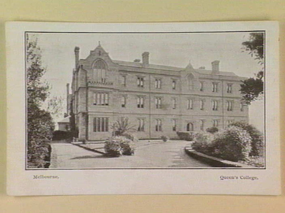 Melbourne. Queen's College (c. 1908)