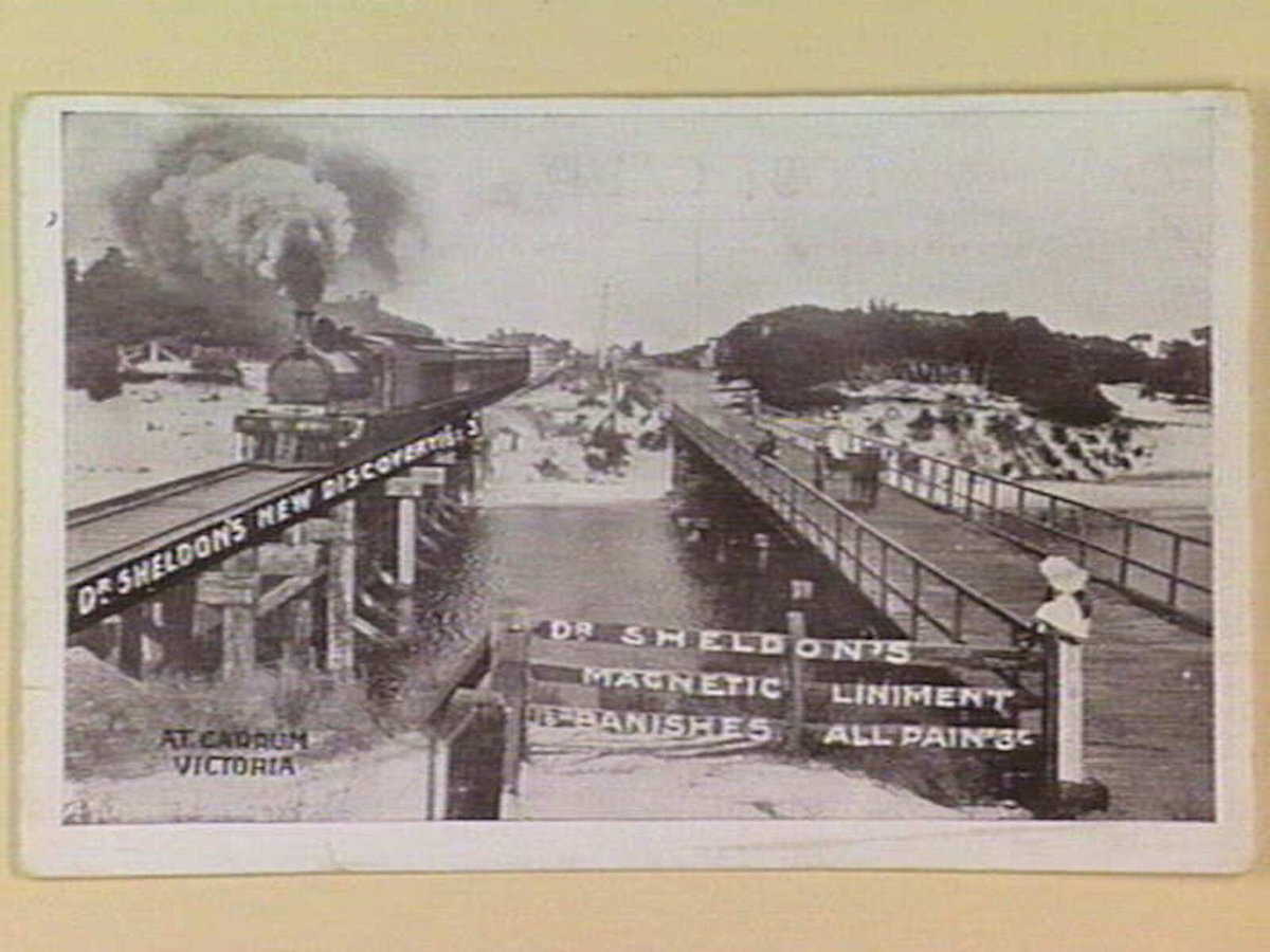 AT CARRUM VICTORIA (c. 1910)