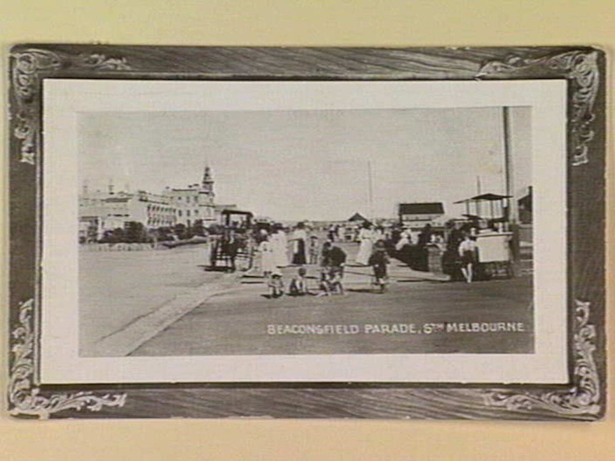 BEACONSFIELD PARADE, STH. MELBOURNE (c. 1910)