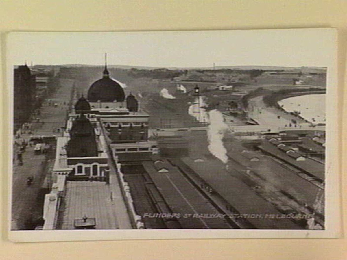 FLINDERS ST. RAILWAY STATION, MELBOURNE, Melbourne City (c. 1910)