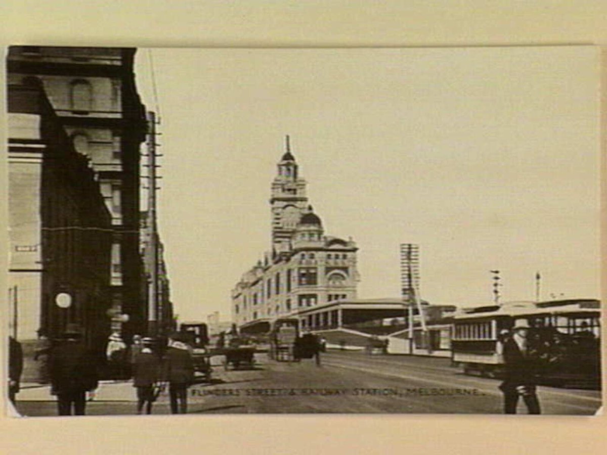 FLINDERS STREET & RAILWAY STATION, MELBOURNE, Melbourne City (c. 1910)