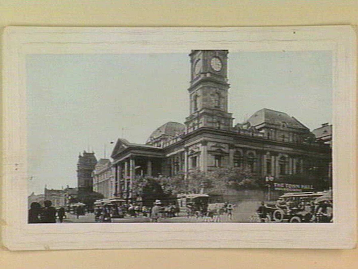 THE TOWN HALL MELBOURNE (c. 1912)
