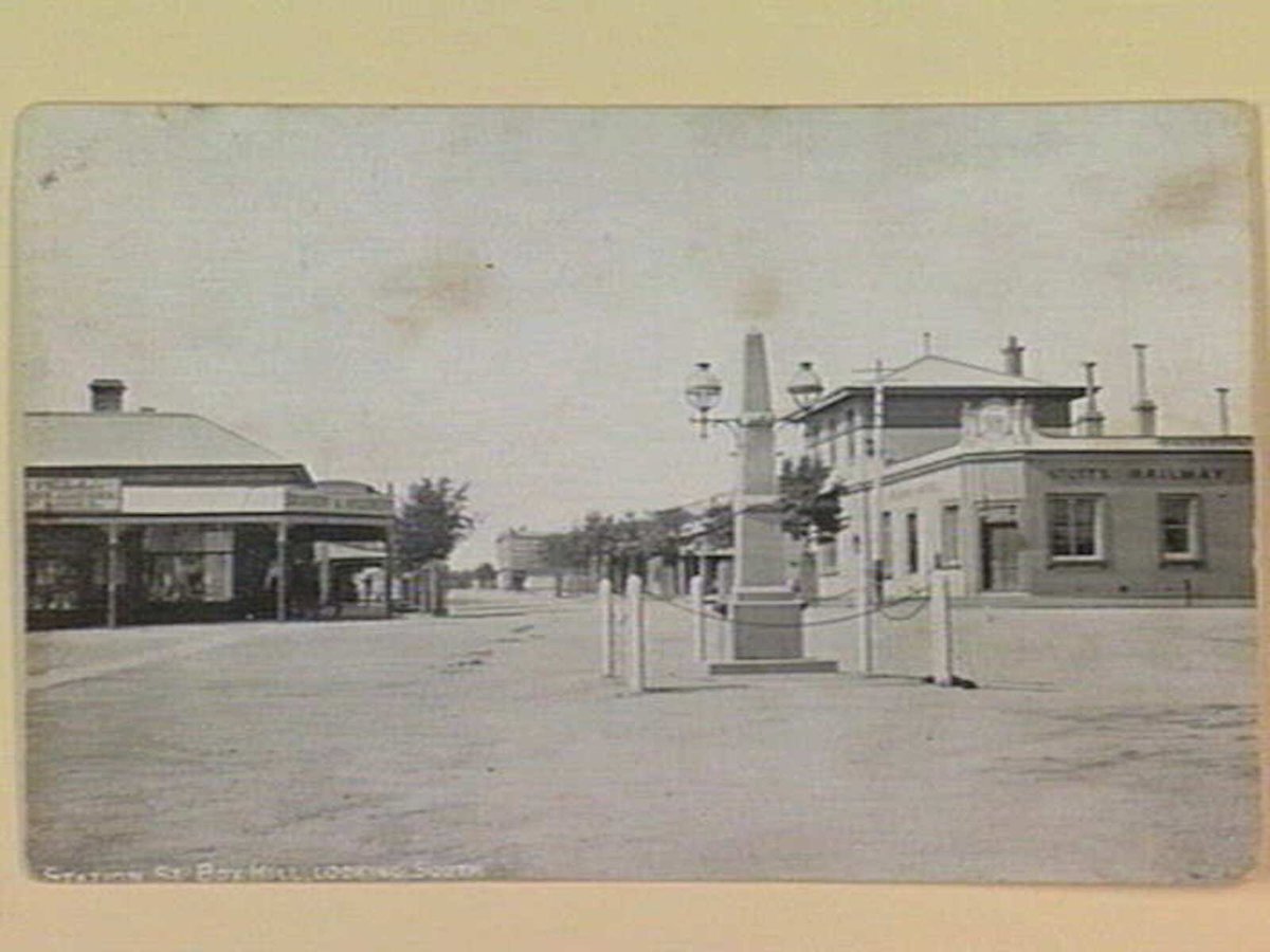 STATION ST. BOX HILL. LOOKING SOUTH (c. 1909)