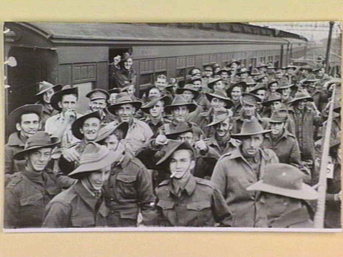 Troops from Darwin, (Northern Australia) photographed on arrival in Melbourne (1939–45)