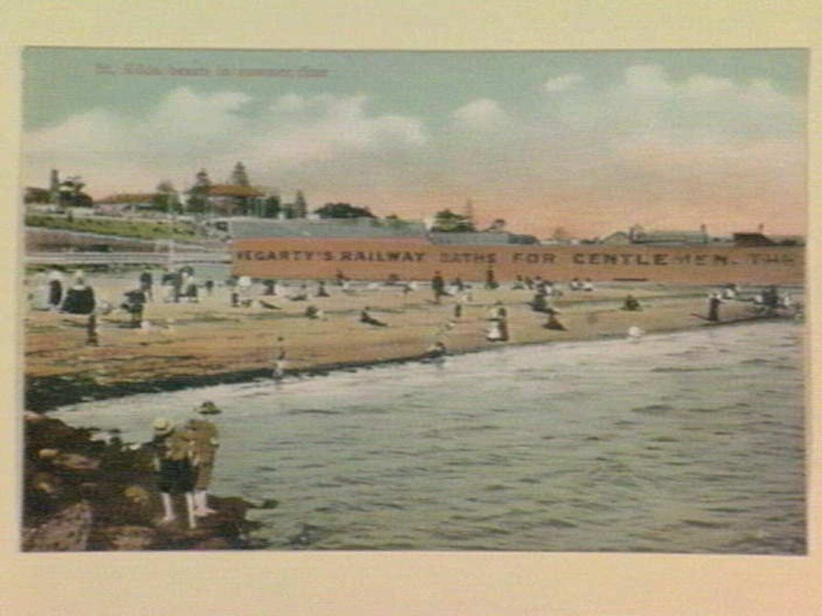 St. Kilda beach in summer time, St Kilda (1905–14)