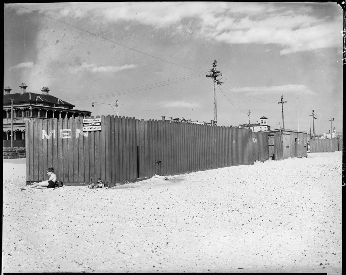 Timber pavilion at beach near Foote St., Albert Park (1948)
