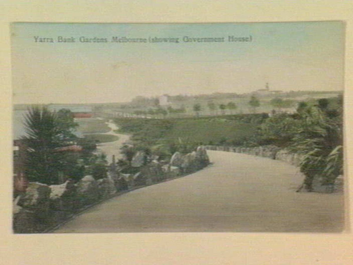 Yarra Bank Gardns Melbourne (showing Government House), Melbourne City (1903–14)