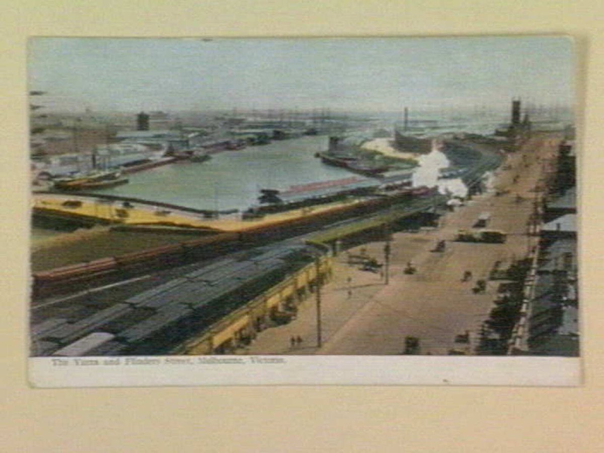 The Yarra and Flinders Street, Melbourne, Victoria, Melbourne City (c. 1906)