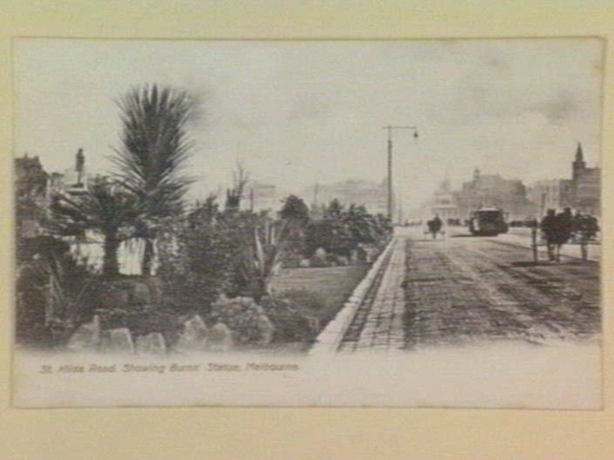 St. Kilda Road, Showing Burns' Statue, Melbourne, Melbourne City (1905–14)