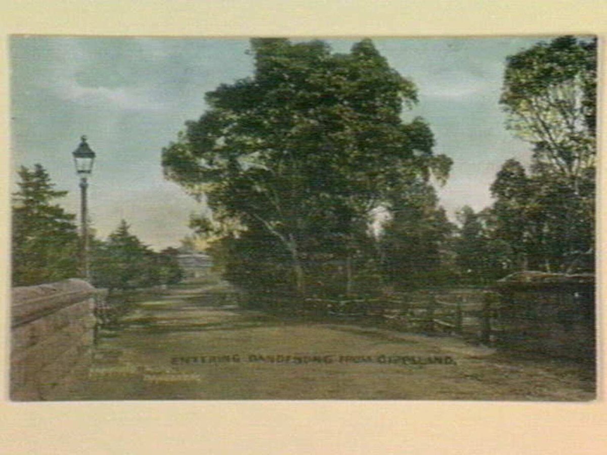 ENTERING DANDENONG FROM GIPPSLAND/ (1905–14)