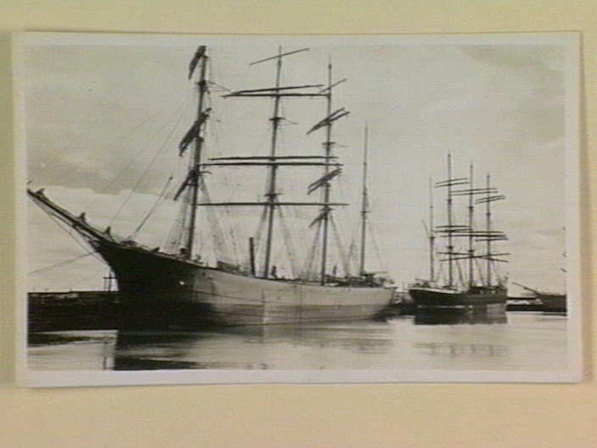 A view of the barque Melbourne with the Pommern lying in the background of picture (1914–41)