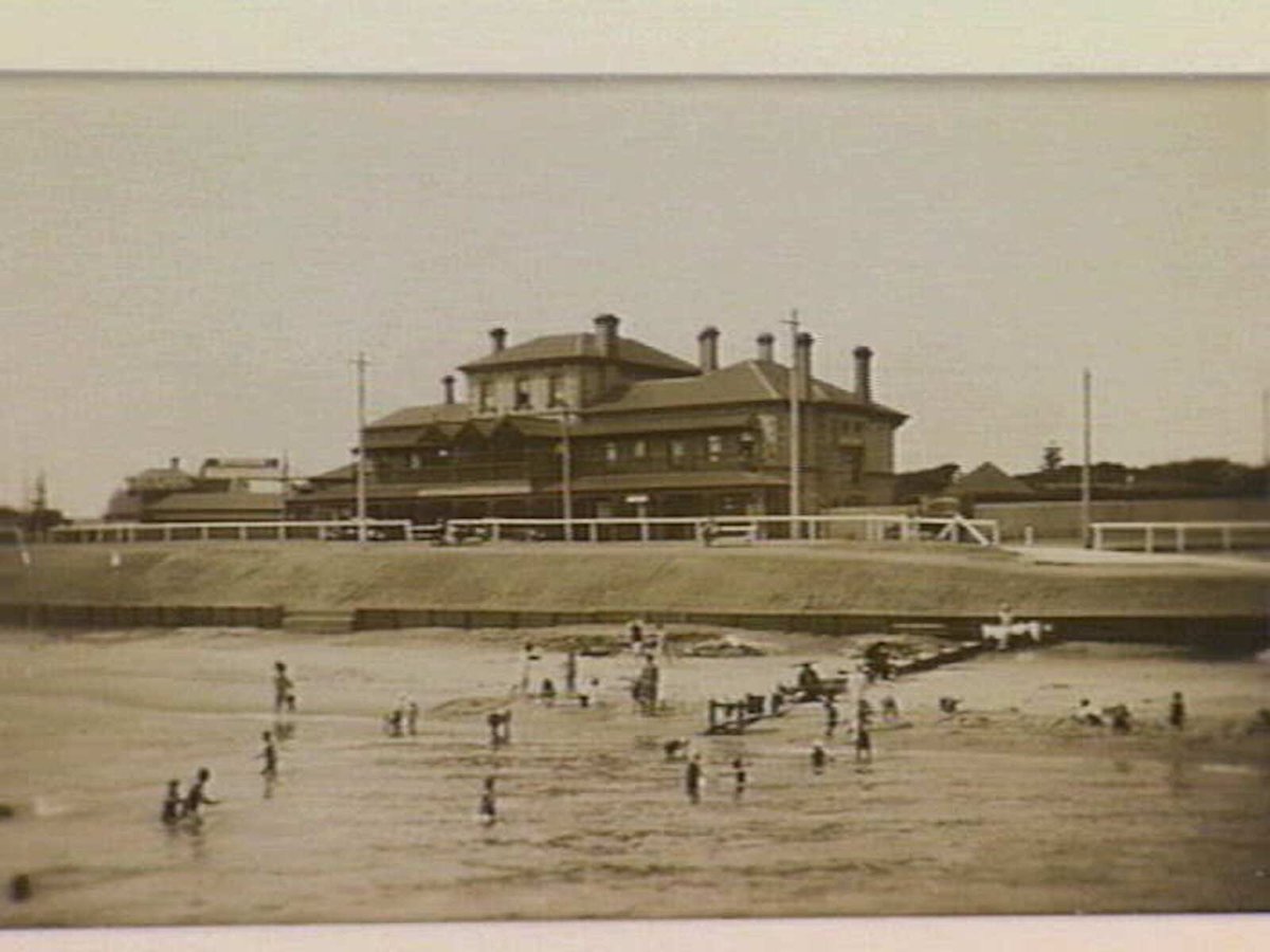 Brighton Beach, Melbourne (1929)