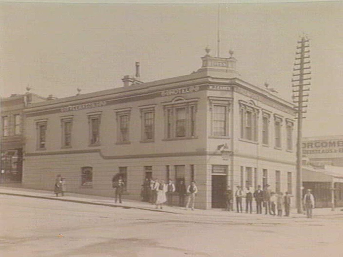 Freemasons Hotel, Fitzroy (c. 1888)